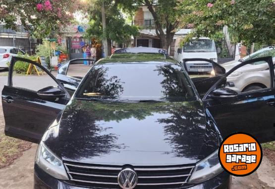 Autos - Volkswagen VENTO 2017 Nafta 120000Km - En Venta