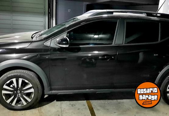 Autos - Renault Kardian 2024 Nafta 4900Km - En Venta