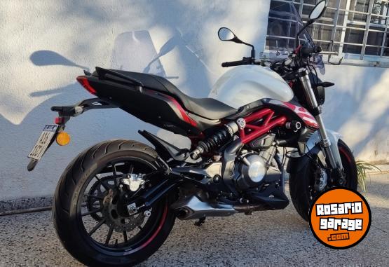 Motos - Benelli 302 S 2022 Nafta 6000Km - En Venta