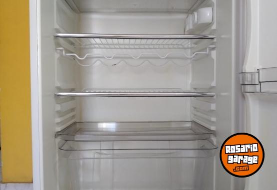 Hogar - Heladera Gafa Eurosystem Modelo HGF356A - En Venta