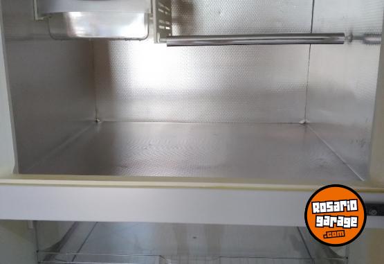 Hogar - Heladera Gafa Eurosystem Modelo HGF356A - En Venta