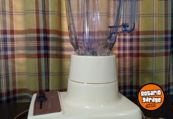 Hogar - Licuadora Faet SL de 6 Velocidades con Pulsador - En Venta