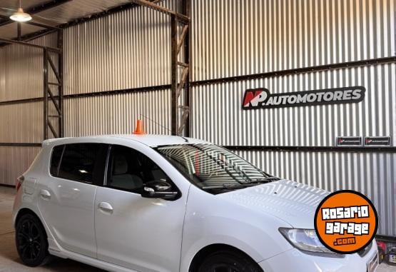 Autos - Renault Sandero RS 2017 Nafta 102000Km - En Venta