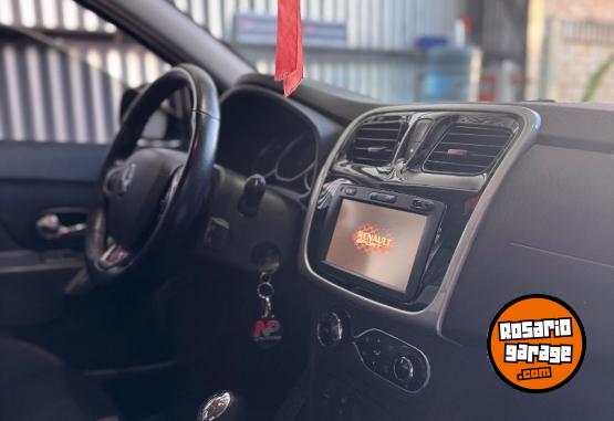 Autos - Renault Sandero RS 2017 Nafta 102000Km - En Venta