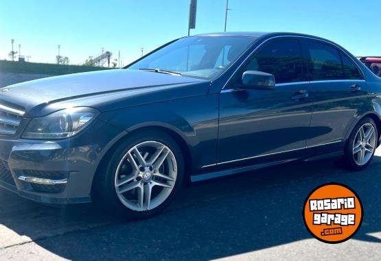 Autos - Mercedes Benz C250 2013 Nafta 140000Km - En Venta