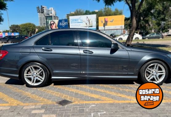Autos - Mercedes Benz C250 2013 Nafta 140000Km - En Venta