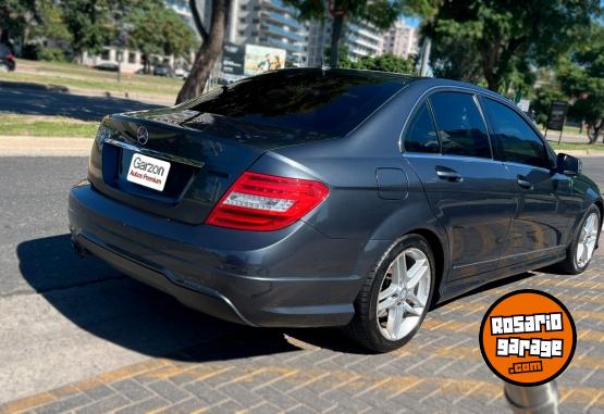 Autos - Mercedes Benz C250 2013 Nafta 140000Km - En Venta
