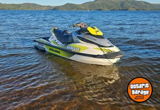 Embarcaciones - Moto de agua seadoo 300 - En Venta
