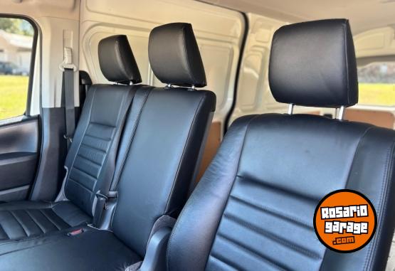 Utilitarios - Toyota HIACE L2H2 2.8 AT 2025 Diesel 0Km - En Venta