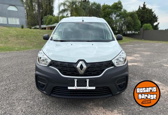 Utilitarios - Renault 1.6 EXPRESS NAFTA 2025 Nafta 0Km - En Venta