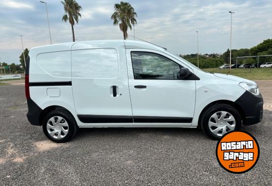 Utilitarios - Renault 1.6 EXPRESS NAFTA 2025 Nafta 0Km - En Venta