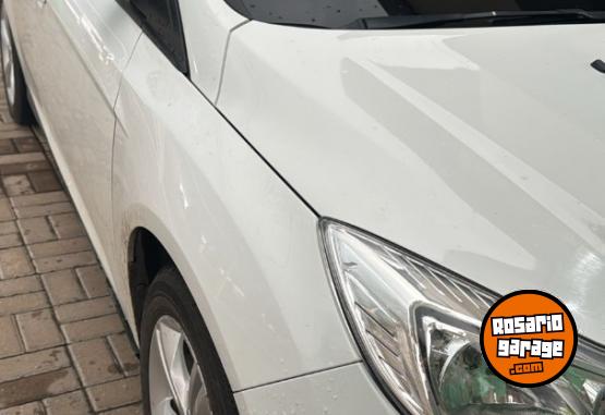 Autos - Ford Focus lll S 2014 Nafta 141000Km - En Venta