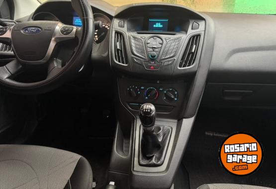 Autos - Ford Focus lll S 2014 Nafta 141000Km - En Venta