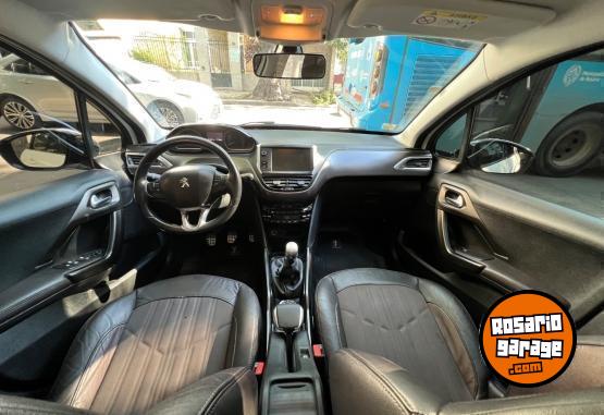 Autos - Peugeot 2008 sport 1.6 thp 2017 Nafta 124000Km - En Venta
