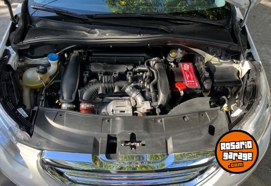 Autos - Peugeot 2008 sport 1.6 thp 2017 Nafta 124000Km - En Venta