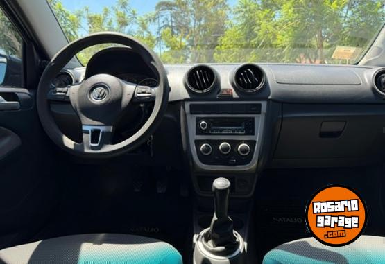 Autos - Volkswagen Voyage 1.6 Highline 2011 Nafta 135000Km - En Venta