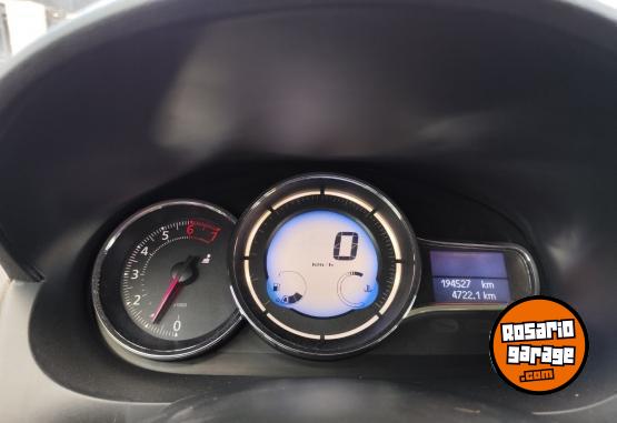 Autos - Renault Fluence Luxe Pack Cuero 2015 GNC 194500Km - En Venta