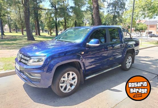 Camionetas - Volkswagen AMAROK V6 HIGHLINE 2024 Diesel 8000Km - En Venta