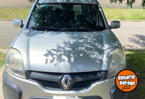 Utilitarios - Renault Kangoo 2015 GNC 284000Km - En Venta