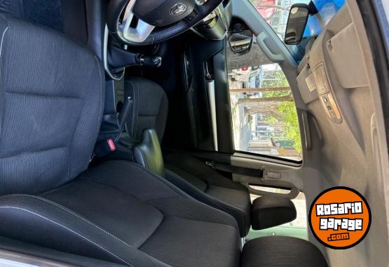 Camionetas - Toyota Hilux 2017 Diesel 82000Km - En Venta