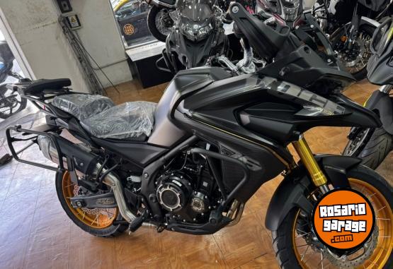 Motos - Voge DS 525X BLACK KNIGHT 2025 Nafta 0Km - En Venta