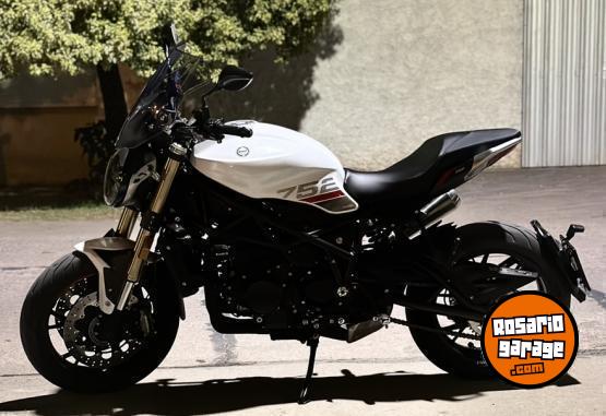 Motos - Benelli 752S 2022 Nafta 9000Km - En Venta