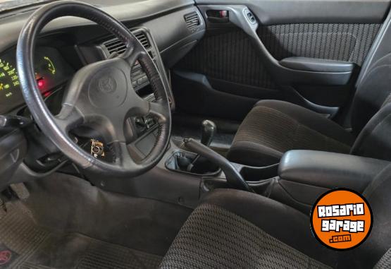 Autos - Toyota Corona 1995 Nafta 113600Km - En Venta