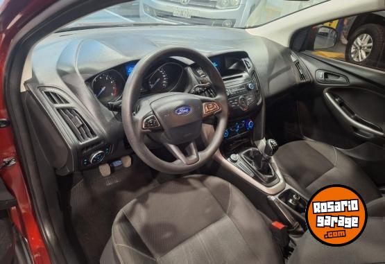 Autos - Ford FOCUS 1.6 S 4P 2017 Nafta 110000Km - En Venta