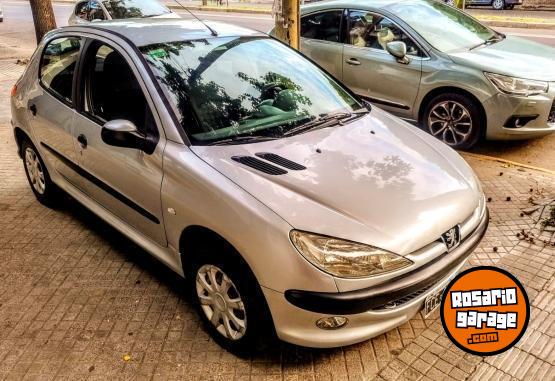Autos - Peugeot 206 2005 Nafta 100000Km - En Venta