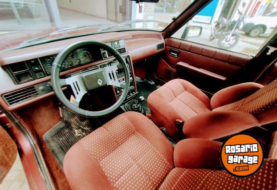 Autos - Renault 18 1989 Nafta 80000Km - En Venta