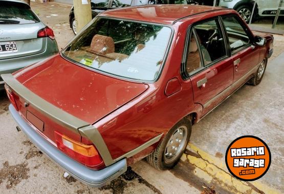 Autos - Renault 18 1989 Nafta 80000Km - En Venta
