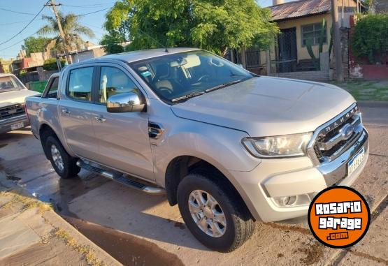Camionetas - Ford Ranger Xlt 2019 GNC 80000Km - En Venta