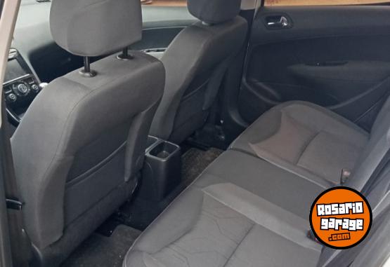 Autos - Peugeot 308 Allure+ 2017 Nafta 114000Km - En Venta