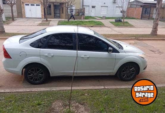 Autos - Ford Focus 2012 Nafta 186000Km - En Venta