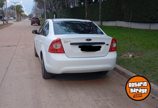 Autos - Ford Focus 2012 Nafta 186000Km - En Venta