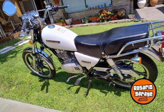 Motos - Suzuki GN 125 F 2018 Nafta 13000Km - En Venta