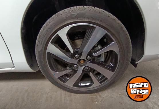 Autos - Toyota YARIS S 2025 Nafta 0Km - En Venta