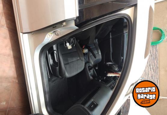 Autos - Volkswagen Vento 2011 Nafta 113700Km - En Venta