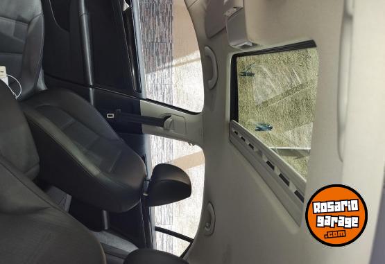 Autos - Volkswagen Vento 2011 Nafta 113700Km - En Venta