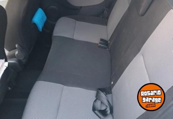 Autos - Renault Logan 2 privillege plus 2019 Nafta 99000Km - En Venta