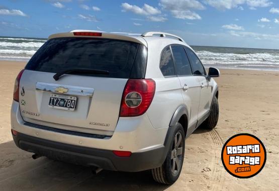 Camionetas - Chevrolet Captiva 2.0 LT 2010 Diesel 182000Km - En Venta
