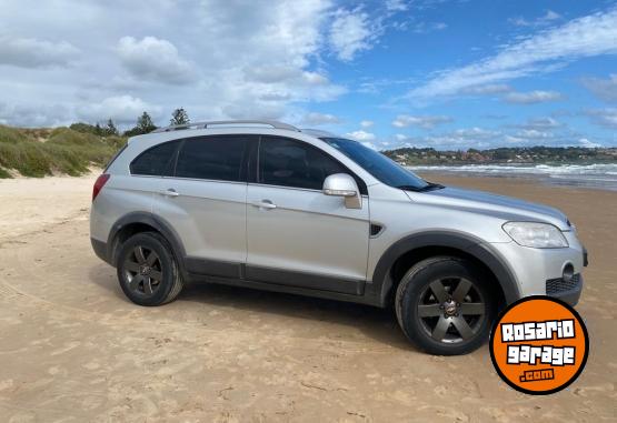 Camionetas - Chevrolet Captiva 2.0 LT 2010 Diesel 182000Km - En Venta