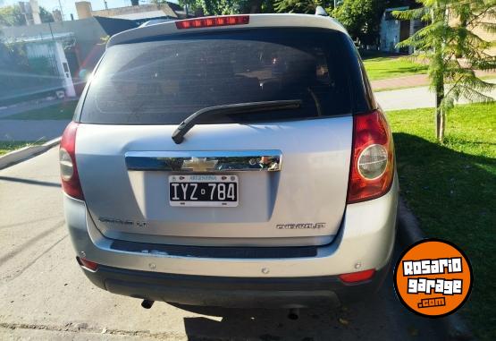 Camionetas - Chevrolet Captiva 2.0 LT 2010 Diesel 182000Km - En Venta