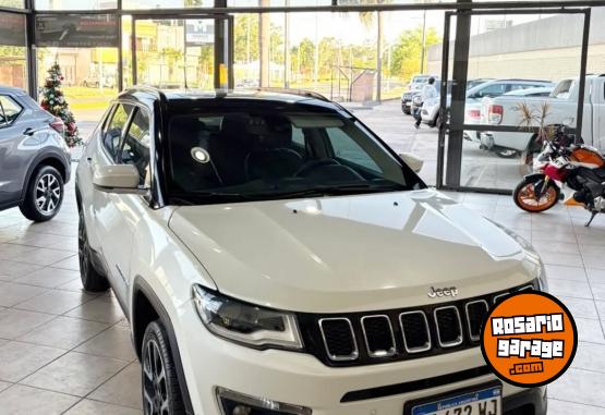 Camionetas - Chrysler JEEP COMPASS LIMITED PLUS 2020 Nafta 65000Km - En Venta
