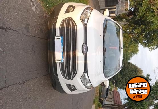 Camionetas - Ford Eco sport se 2016 Nafta 82000Km - En Venta