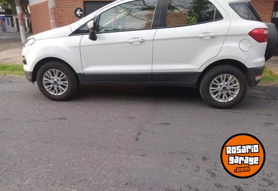 Camionetas - Ford Eco sport se 2016 Nafta 82000Km - En Venta