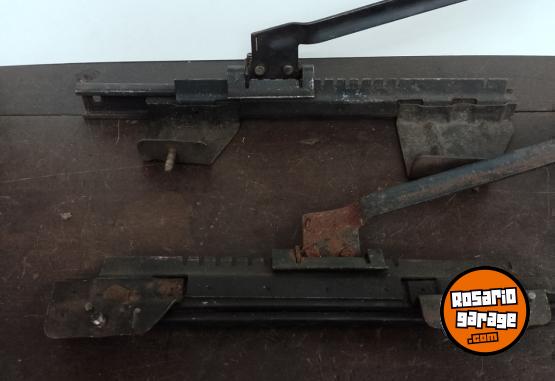 Accesorios para Autos - CORREDERA DE ASIENTO-FORD TAUNUS O JEEP - En Venta