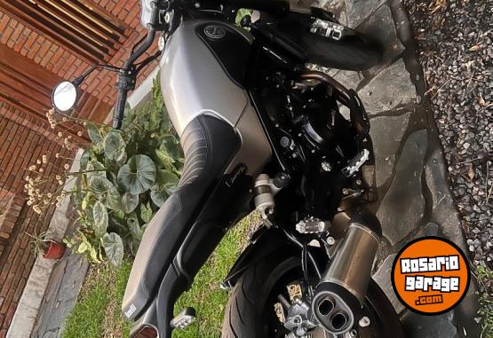 Motos - Benelli Leoncino 2022 Nafta 6200Km - En Venta