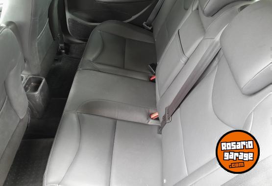 Autos - Peugeot 308 2021 Nafta 75000Km - En Venta