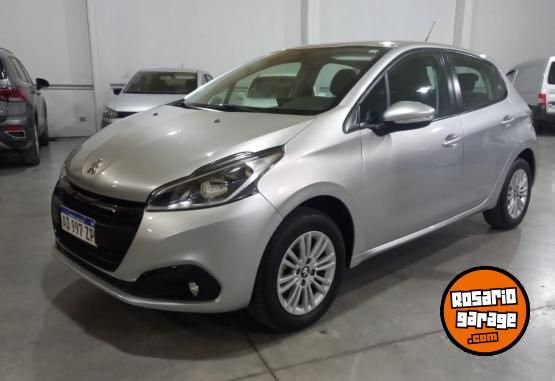 Autos - Peugeot 208 2019 Nafta 80000Km - En Venta